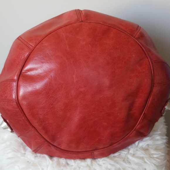 Balenciaga Pompon - Picture 4 of 13